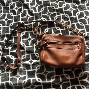 BP Crossbody
